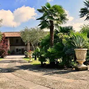 Cascina In Franciacorta Bed & Breakfast Cologne
